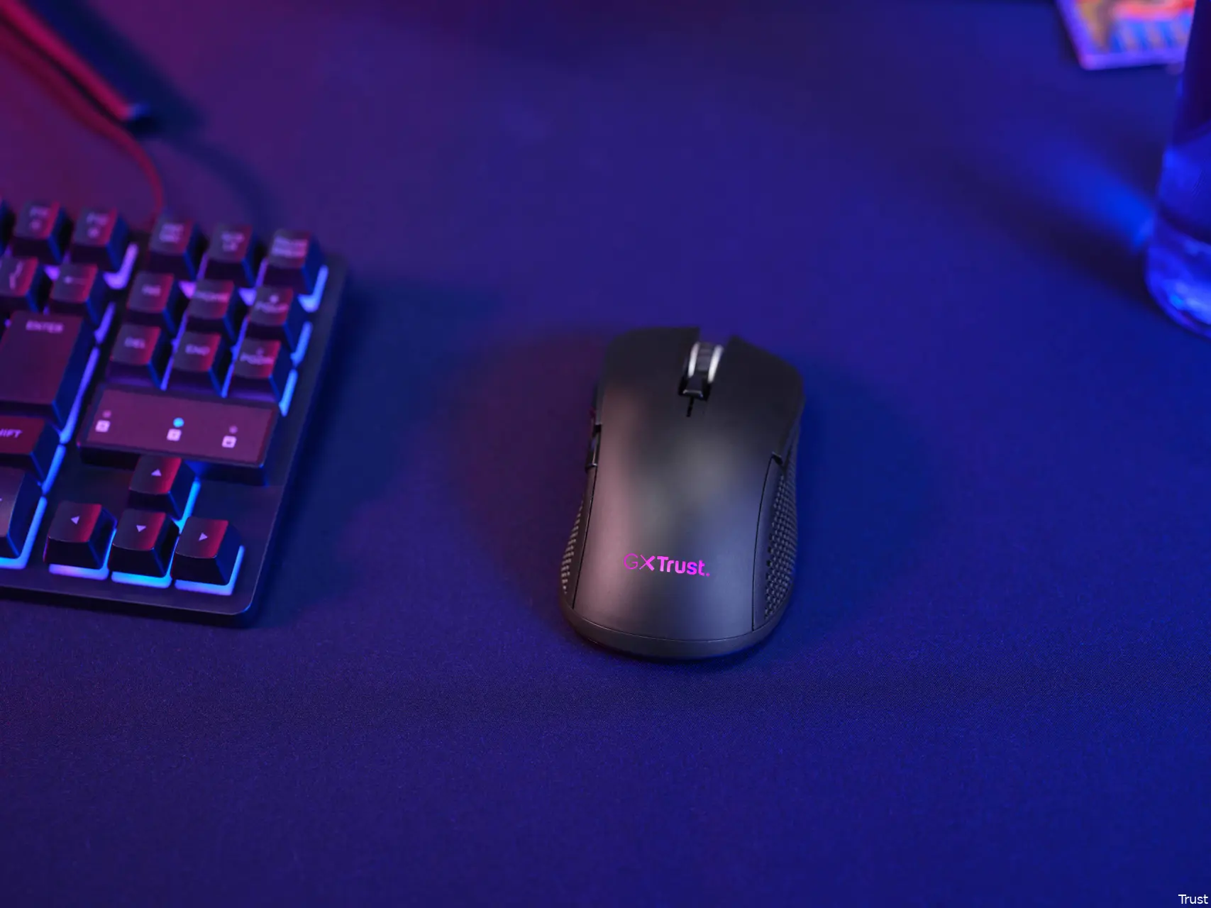trust ybar gaming mouse