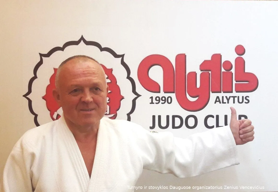 zen94386717 162625405219185 3328333186039021568 n