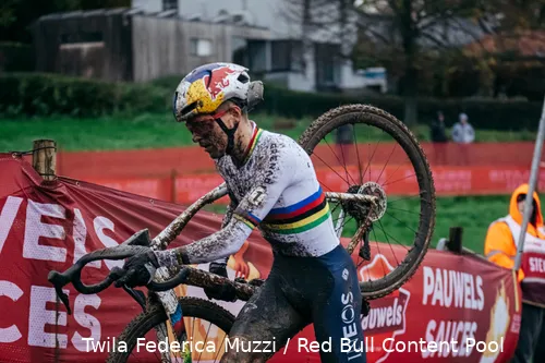 Kan Pidcock het Van der Poel (en de anderen) lastig maken?