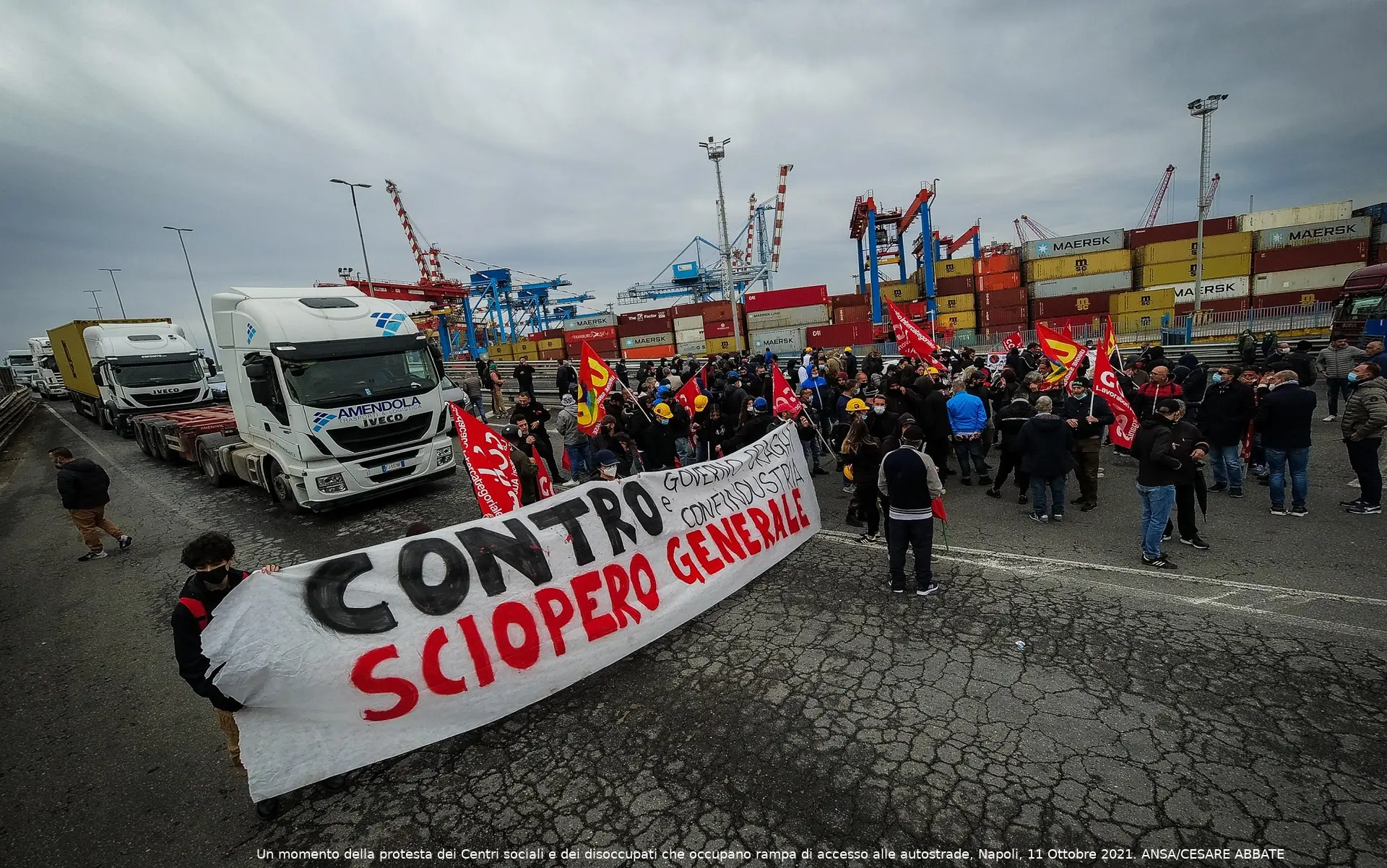 protesta sciopero napoli