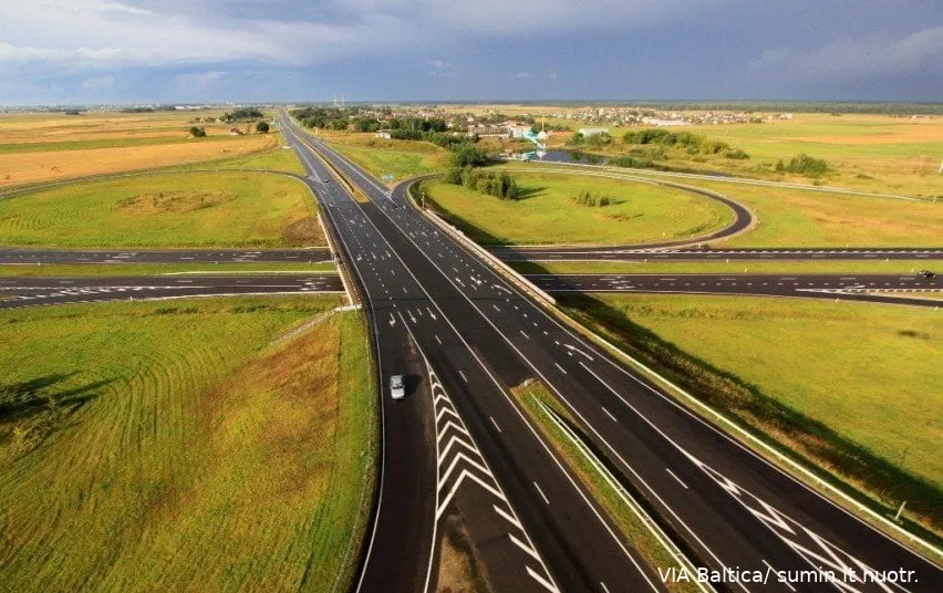 4803 e0084ee64f6c45d86e97f22a6cb800aa