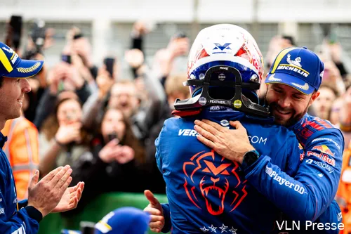 max-verstappen-franz-hermann-gt3-mercedes-amg-nls2-nurburgring-nordschleife-14-jules-gounon-1-win