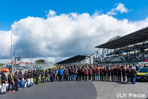 juha-miettinen-nls-nordschleife-nurburgring-gt3-max-verstappen-franz-hermann