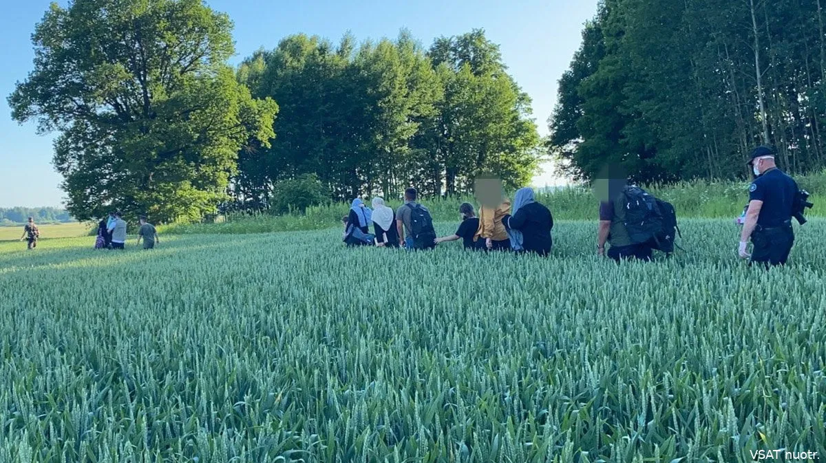 neleg0620 migrantai 54283