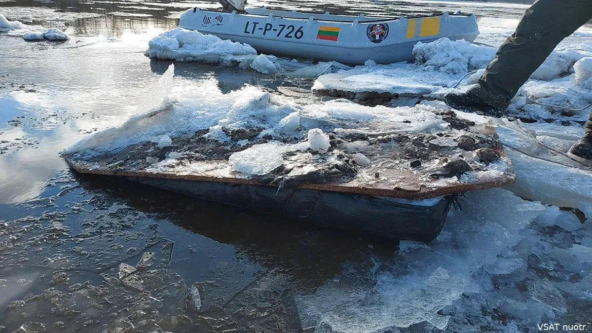 plaust1227 cigaretes2 55338