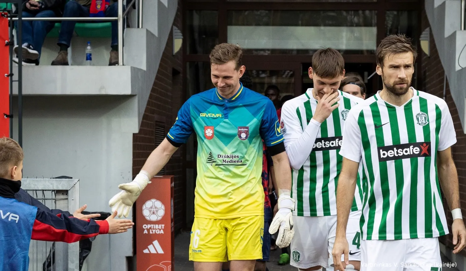 daivar336232139 609630781221489 5523336869992762757 ns