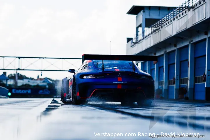 verstappen.com-racing-max-verstappen-franz-hermann-mercedes-amg-gt3