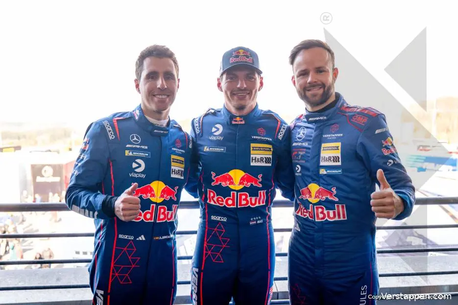 max-verstappen-daniel-juncadella-jules-gounon--mercedes-gt3-nordschleife-nls2-1