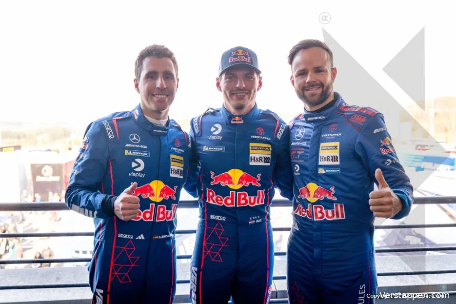 max-verstappen-daniel-juncadella-jules-gounon--mercedes-gt3-nordschleife-nls2-1