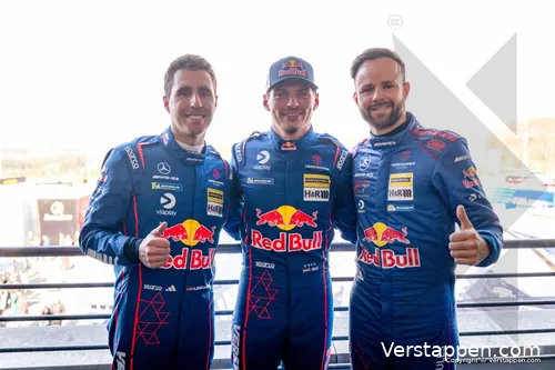 max-verstappen-daniel-juncadella-jules-gounon--mercedes-gt3-nordschleife-nls2-1