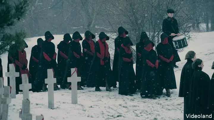 handmaidf1582302731