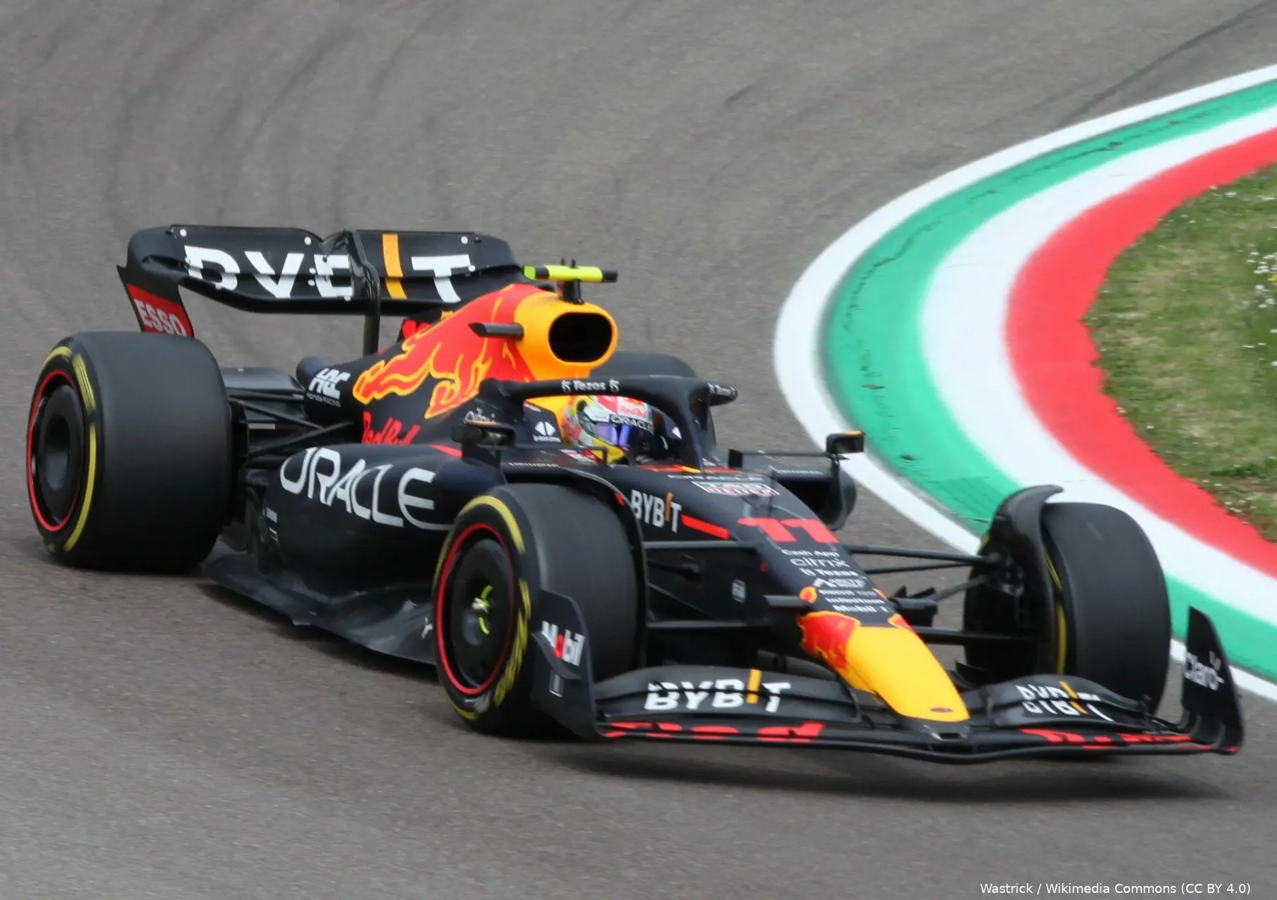 sergio perez et max verstappen 2022 cropped