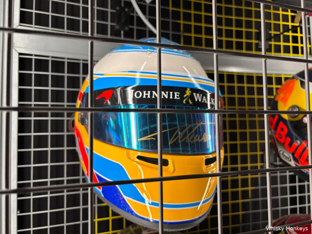 Johnnie Walker whisky Formule 1 helm formula 1 experience