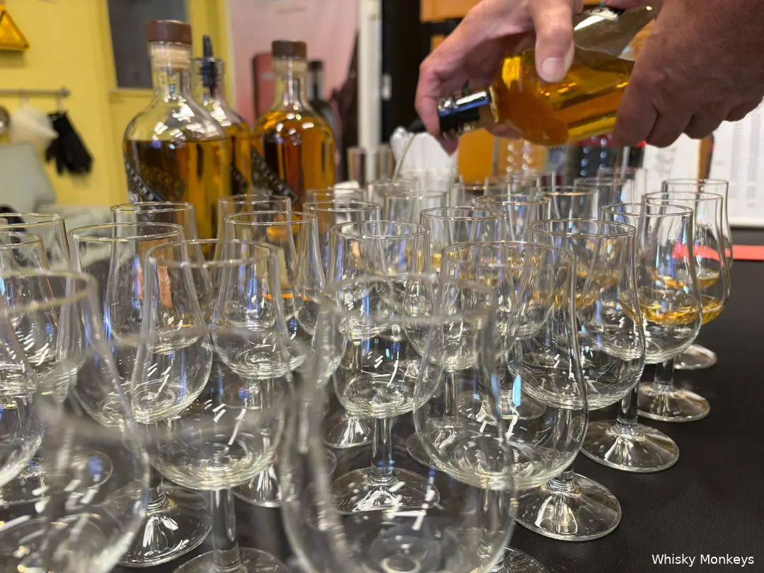 Stokerij Twentse Ketels Squaremountains whisky batch 6 whiskyglazen