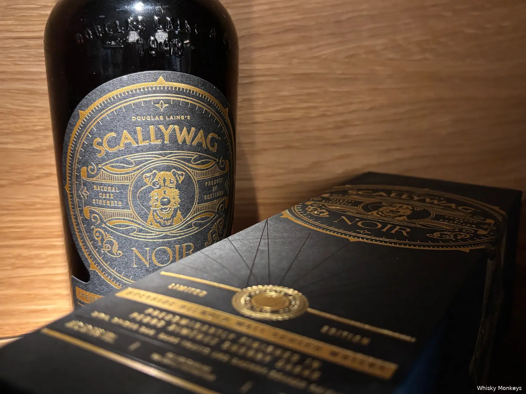 scallywag noir fles en doos