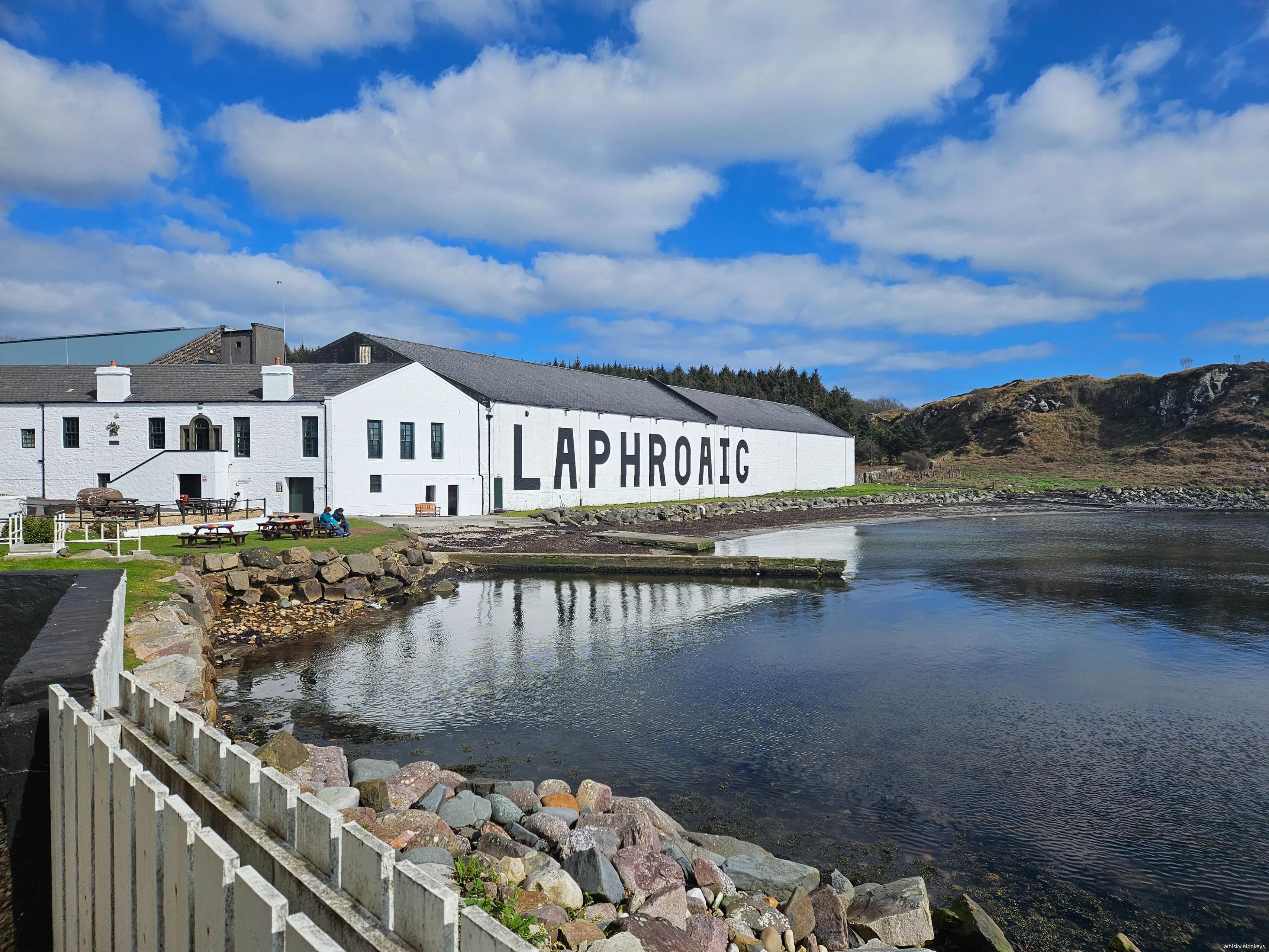 laphroaig distillery