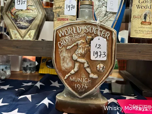 Deze speciale whiskey had Whisky4all bij zich, van Beam, gebotteld in 1973.