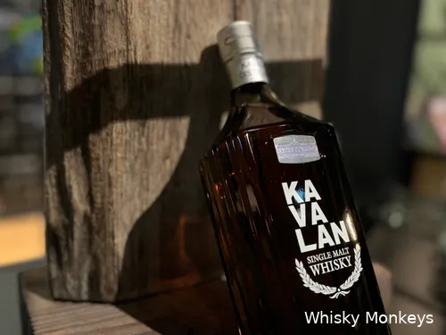 Kavalan Distillery Select No. 1 and No. 2 bottles