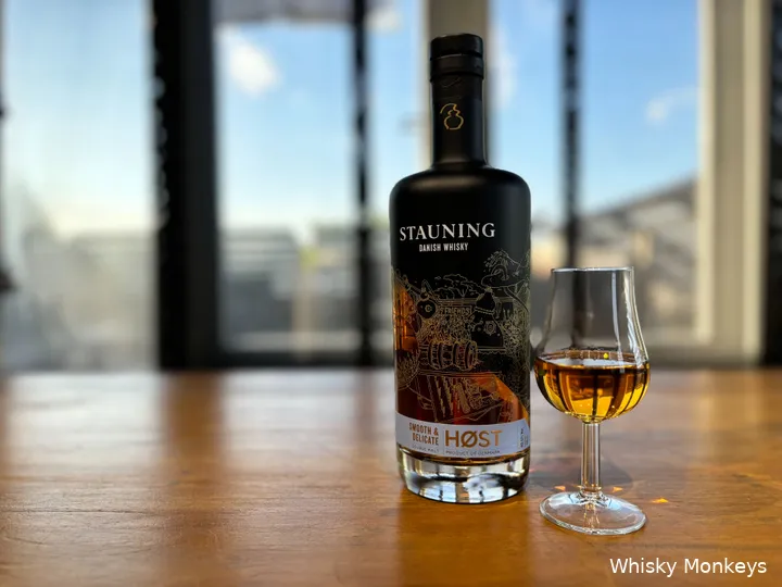 stauning host whisky review