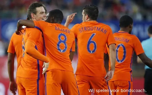 headeroranje1