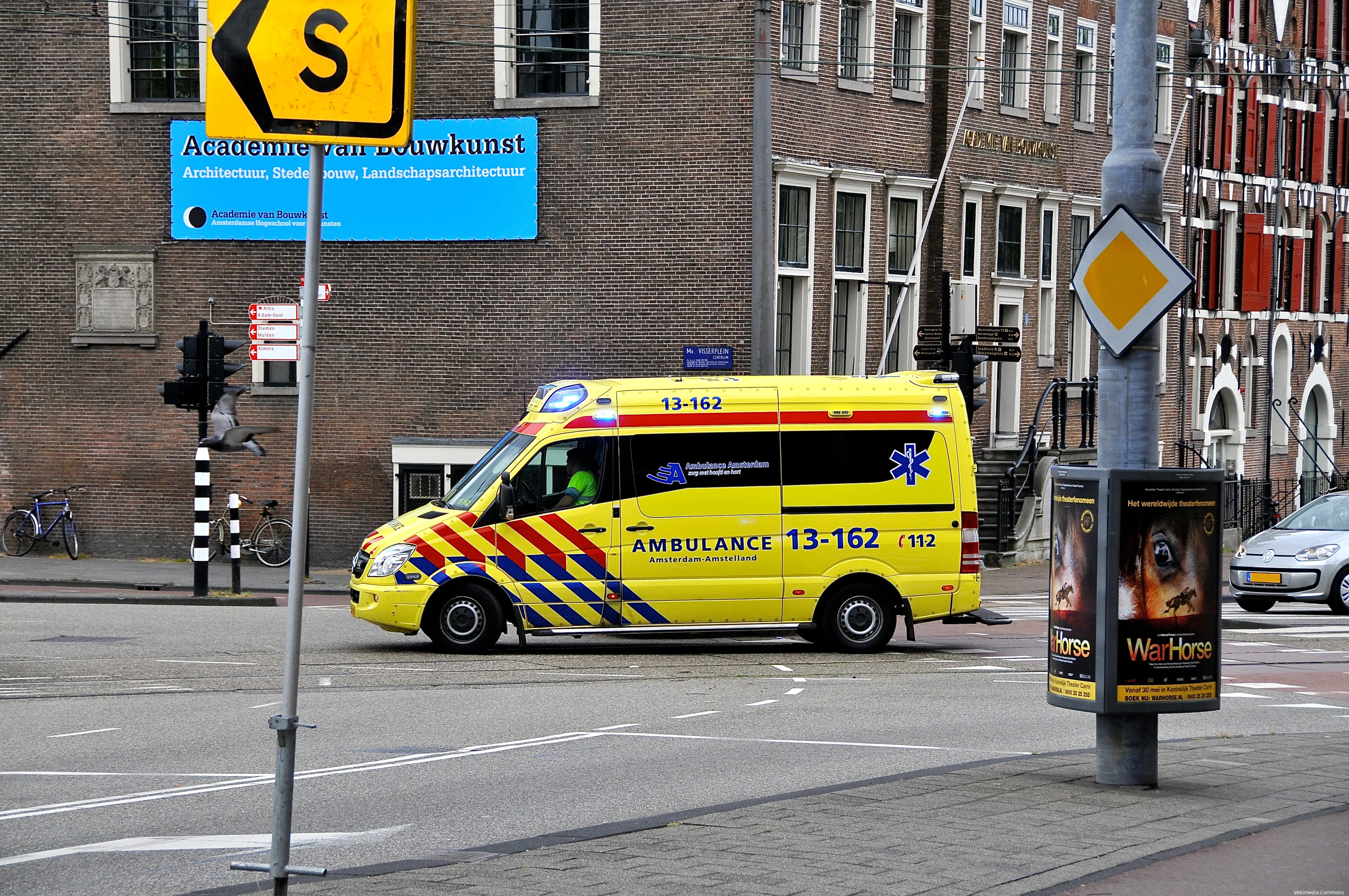 ambulance54
