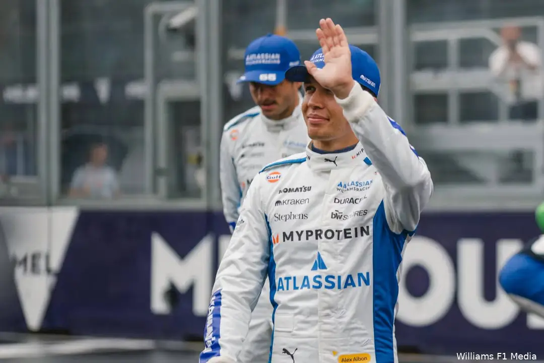 alexander albon carlos sainz williams gp australie 2025jpg