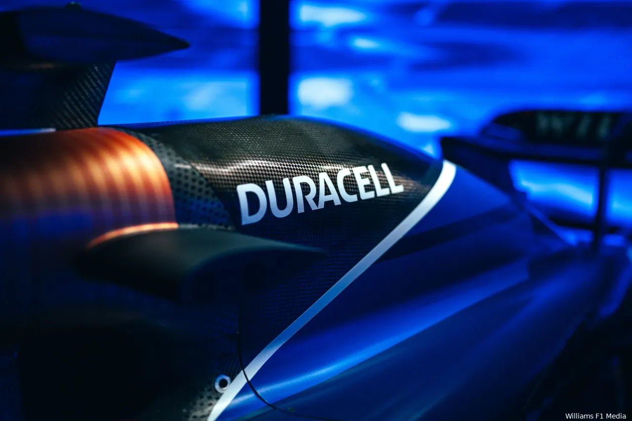 FW-24 - Engine Air Intake, Duracell Branding