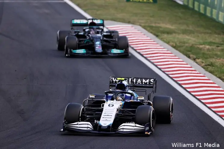 Nicholas Latifi FW43B Williams Hongarije