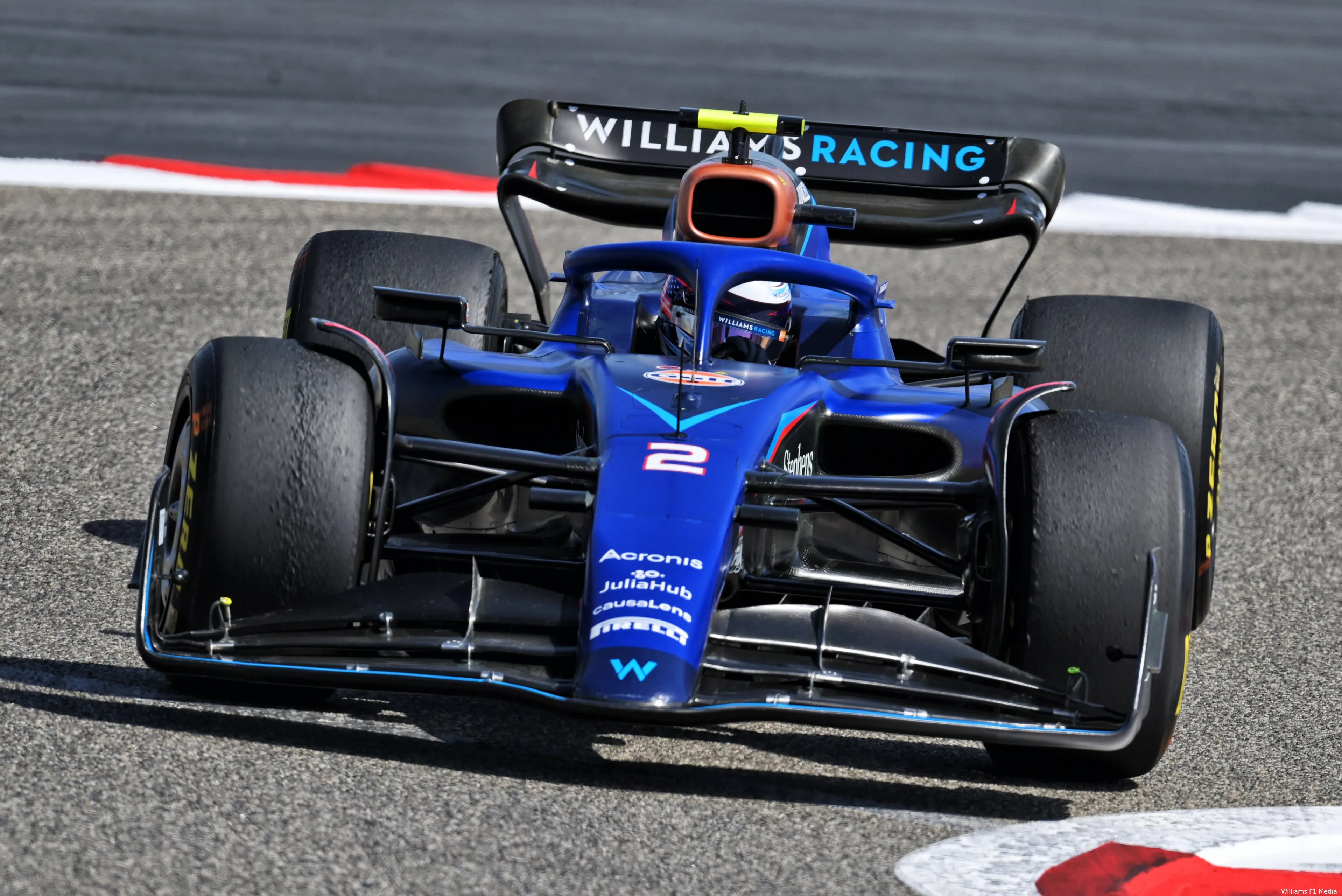 logan sargeant fw45 williams f1 testing bahrein 2023