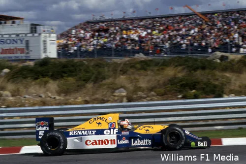 Nigel Mansell in de Williams-bolide met de Renault-krachtbron