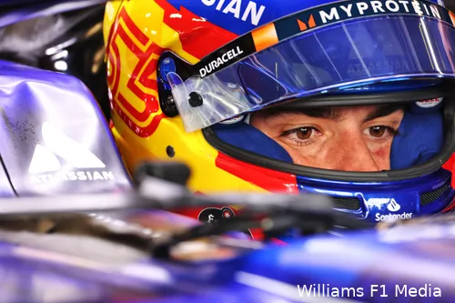 carlos sainz williams 2025 fw47 silverstone