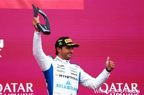 carlos-sainz-williams-bakoe-zondag (4)