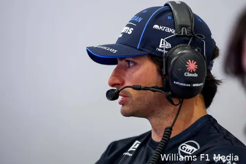 williams-carlos-sainz-bahrein-testdag-3-3