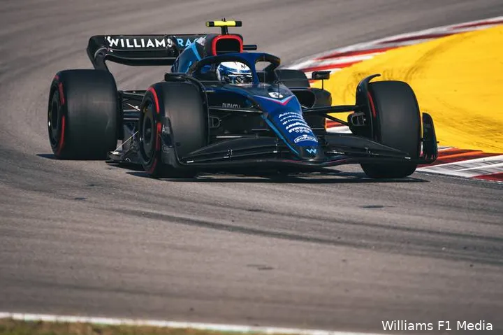 Nicholas Latifi in actie voor Williams in 2022. In 2023 keerde de Canadees niet terug bij het team.