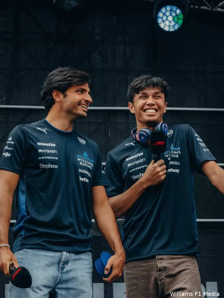 alexander albon carlos sainz williams gp oostenrijk 2025 zondag 3jpg