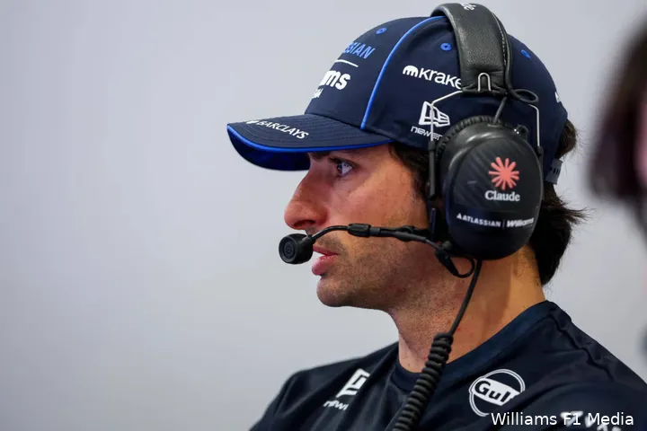 williams-carlos-sainz-bahrein-testdag-3-3