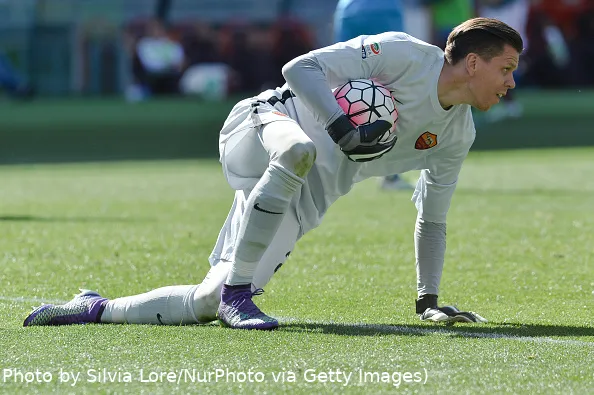 szczesny accovacciato roma