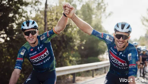 2026-soudal-quick-step-jersey_1765872498