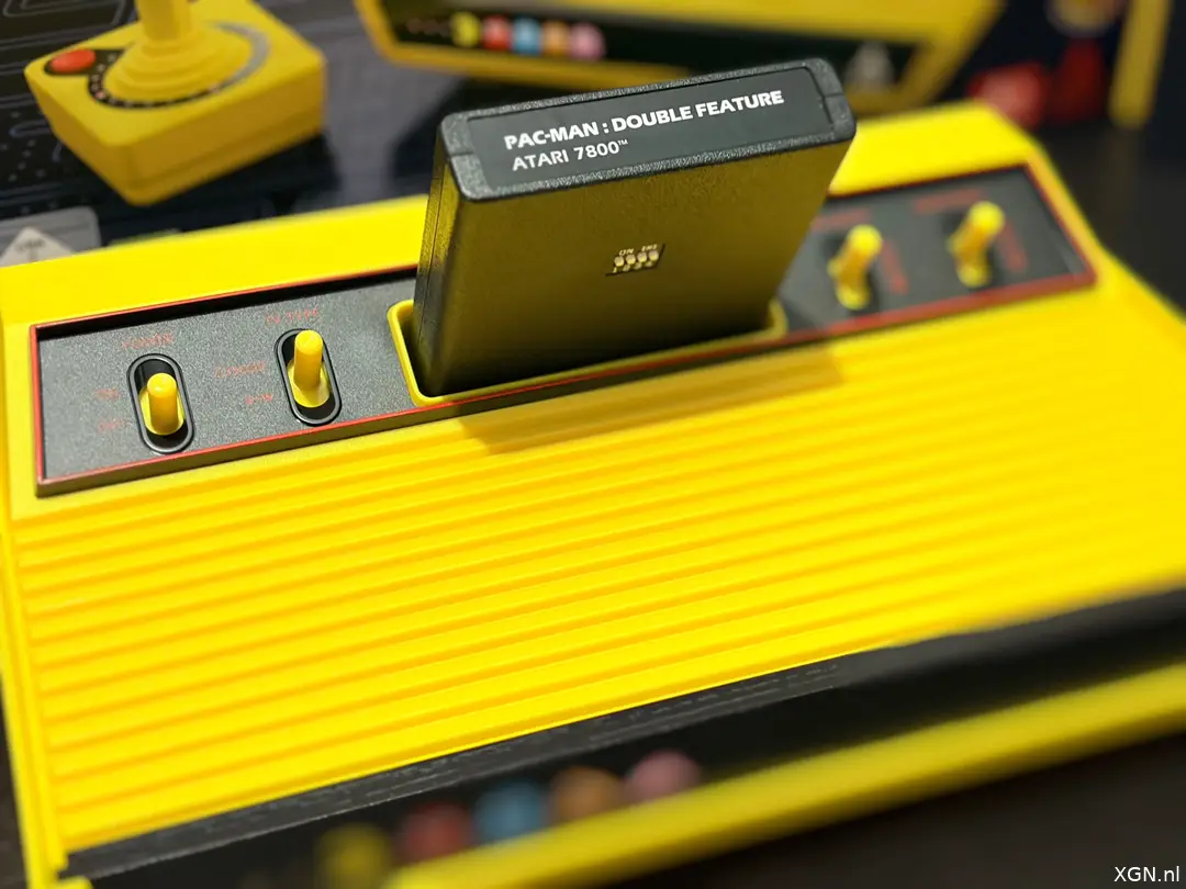 Atari 2600+ pacman