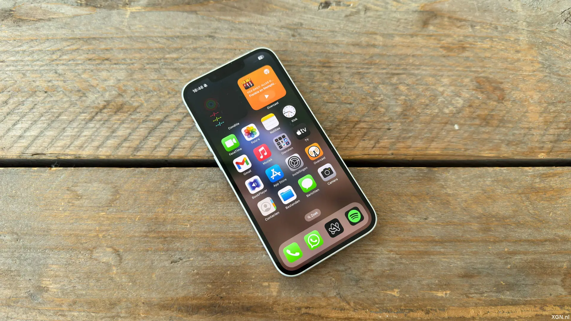 iphone 16e review 3