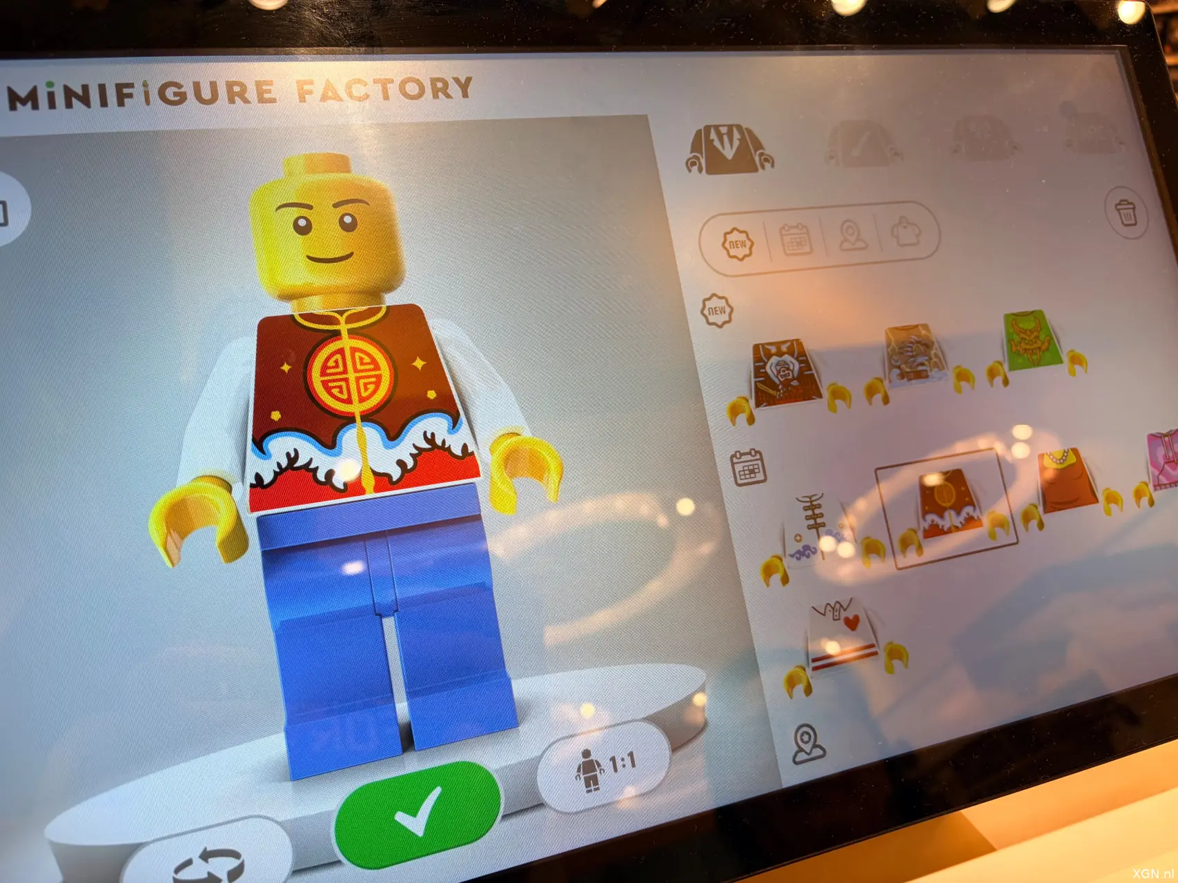LEGO Store Glendale LA Minifig printer