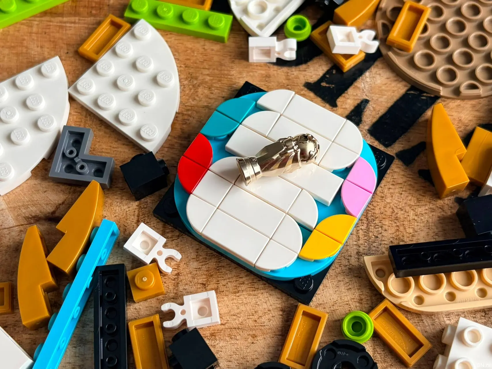 LEGO Editions FIFA World Cup Trophy mini