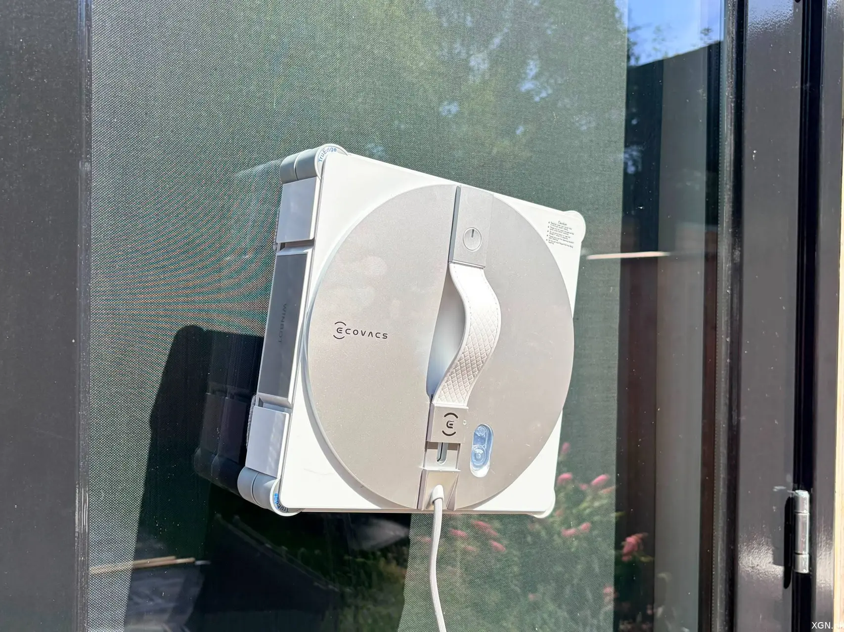 Ecovacs Winbot W3 Omni buiten