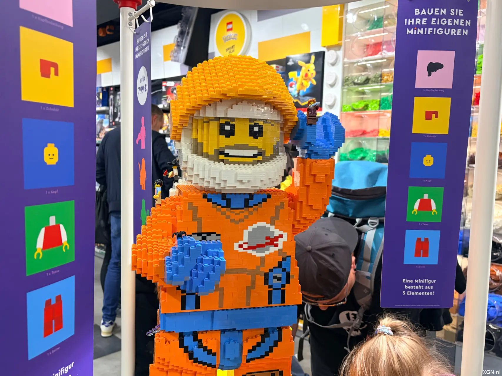 LEGO Store Berlin minifig factory