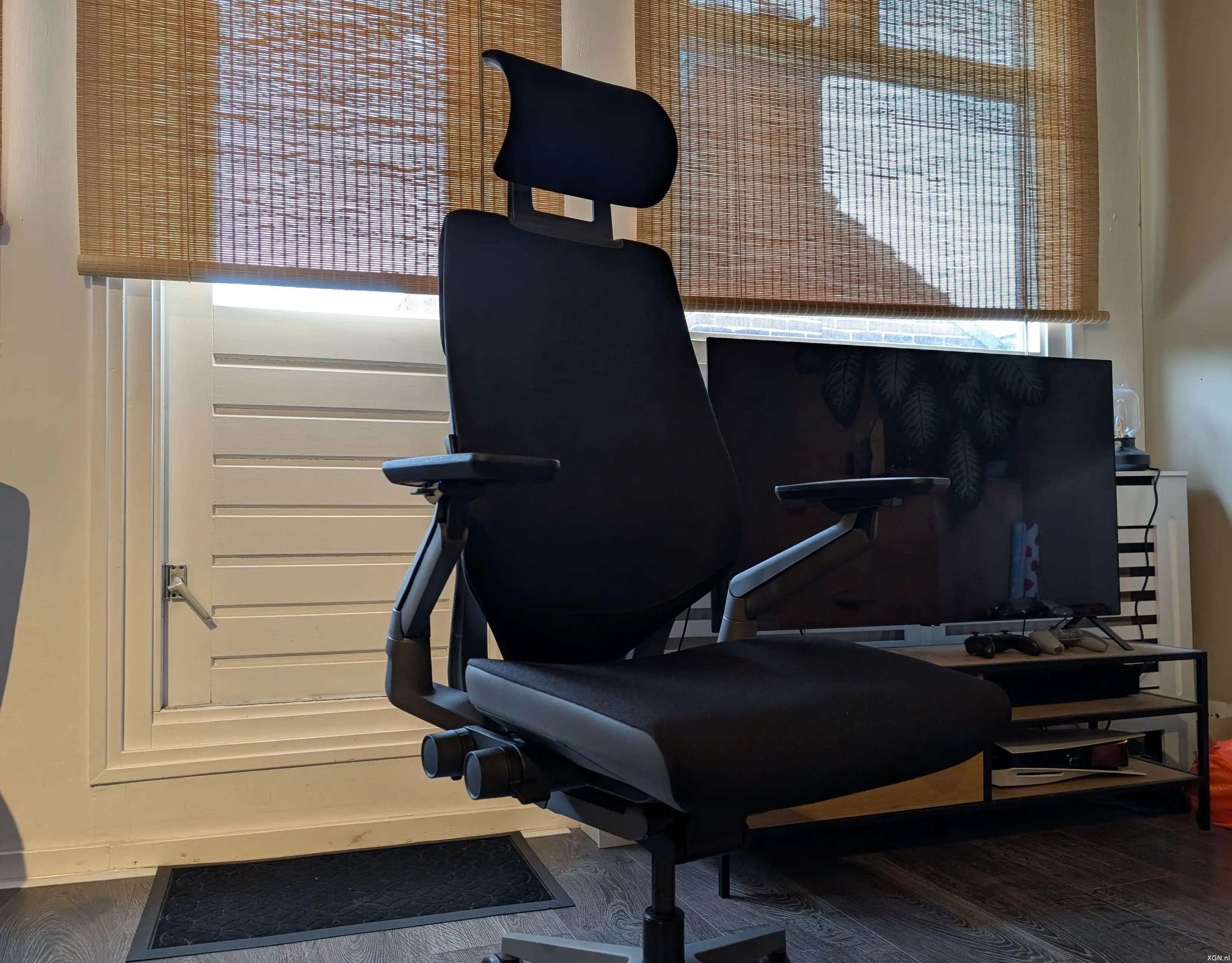 steelcase gesture 1