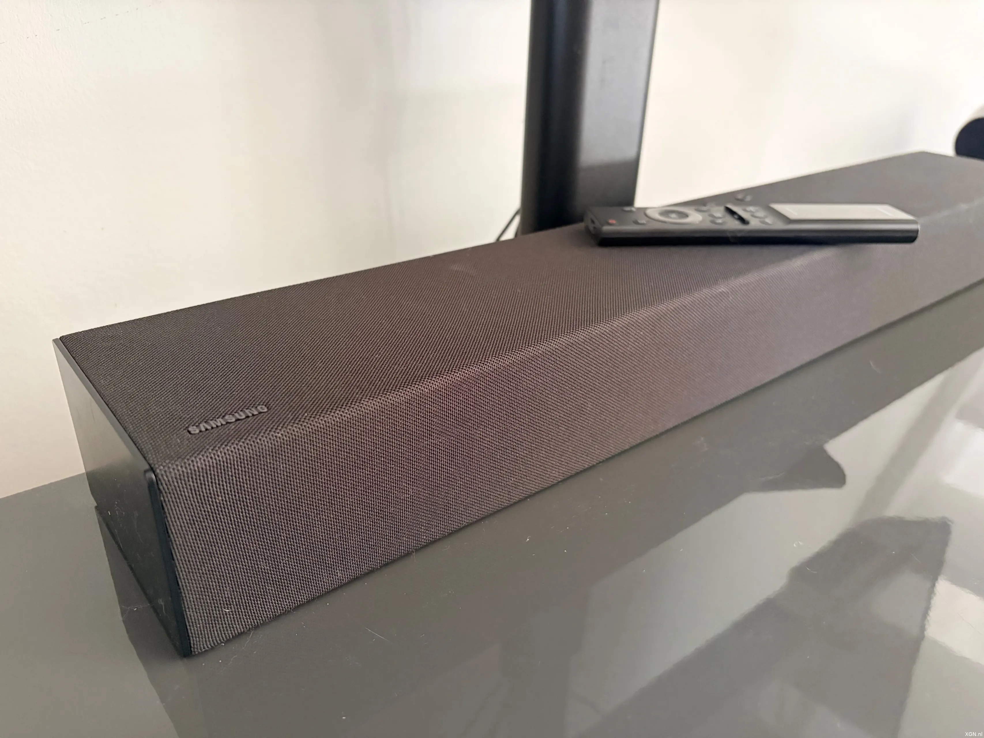 Samsung hwb400f soundbar