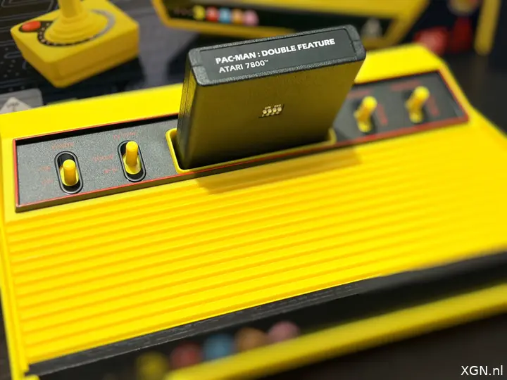 Atari 2600+ pacman