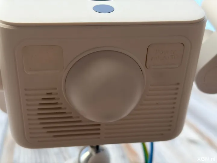 Reolink F310b Review XGN Bottom
