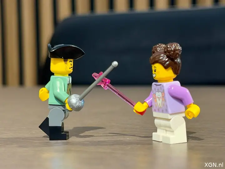 LEGO Build a Minifigure Oktober 2026 battle