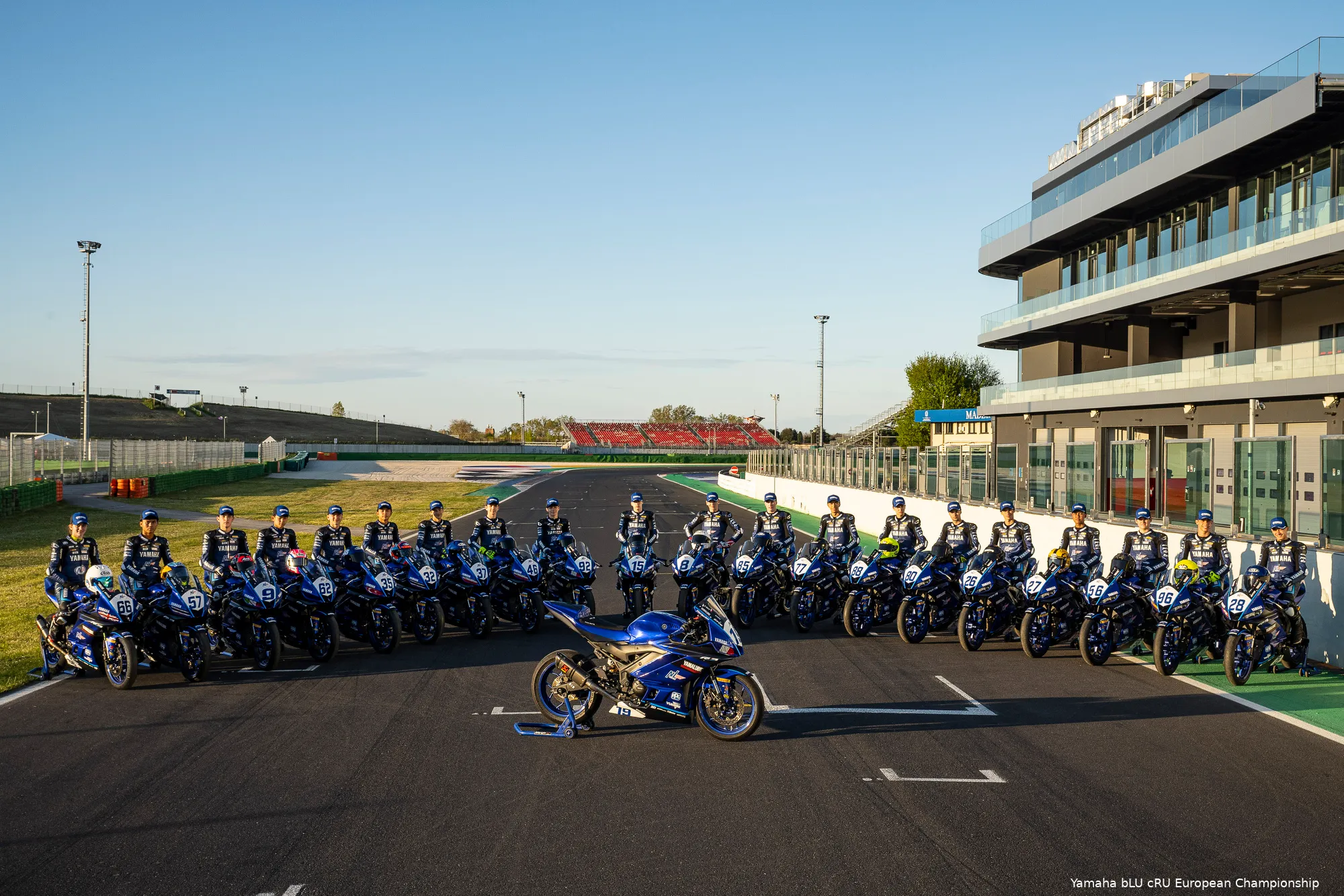 52804824817 30f876e118 o